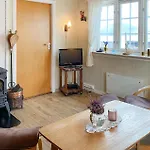 2 Bedroom Lovely In Innfjorden